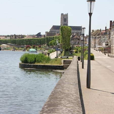 Maisonnette Au 15 Auxerre Εξωτερικό φωτογραφία