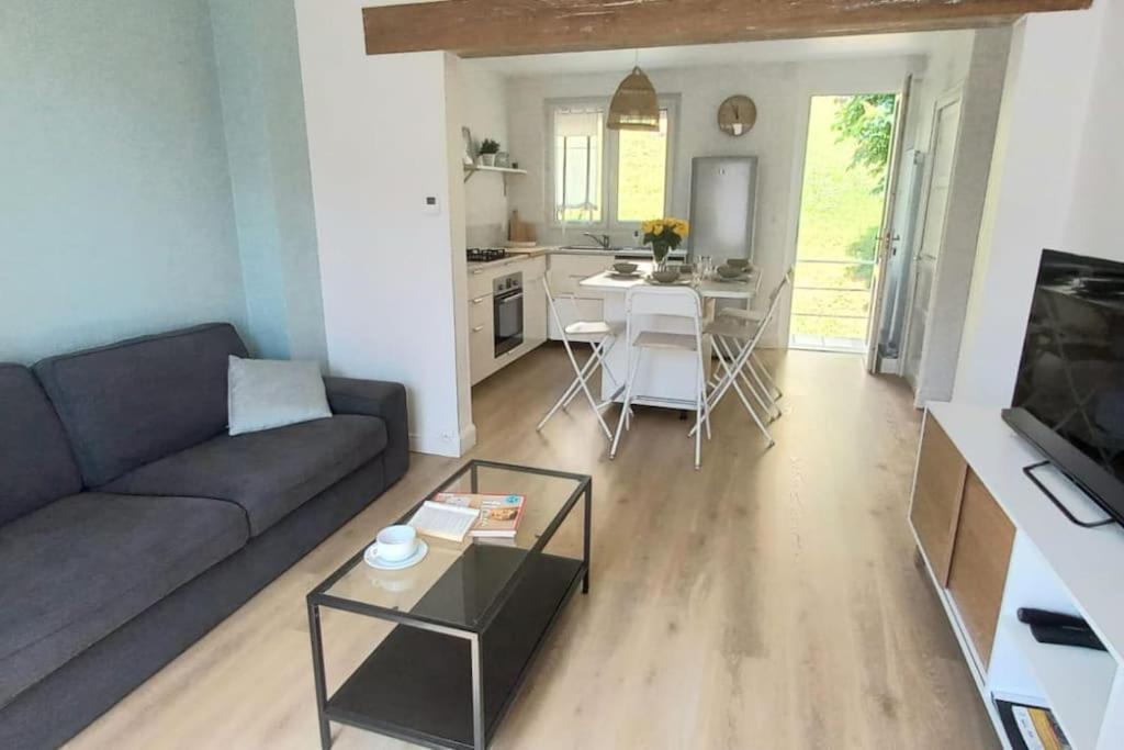 Maisonnette Au 15 Auxerre Εξωτερικό φωτογραφία